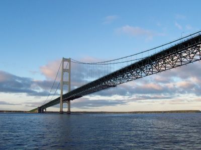 Mackinac bridge